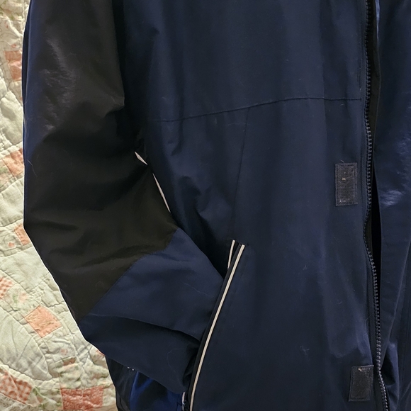 Dallas Cowboy coat with zipout jacket - Picture 7 of 9